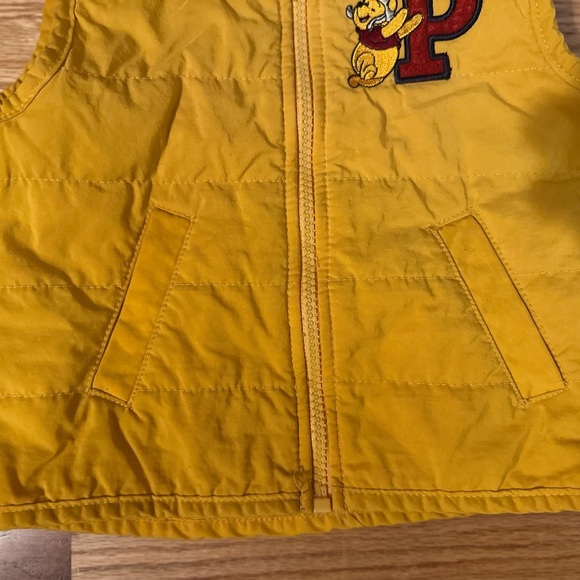 Vintage Pooh Yellow Quilted Vest with Embroidered Patch - 24 Months - Picture 4 of 8